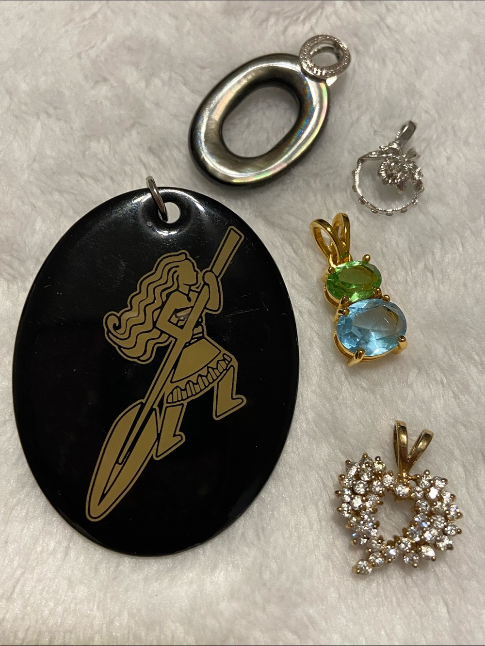 Pendant lot - Women Jewelry